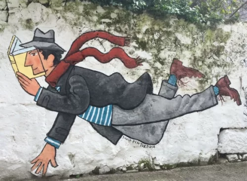 Clubes de leitura streetart david pintor rua miguel bombarda porto